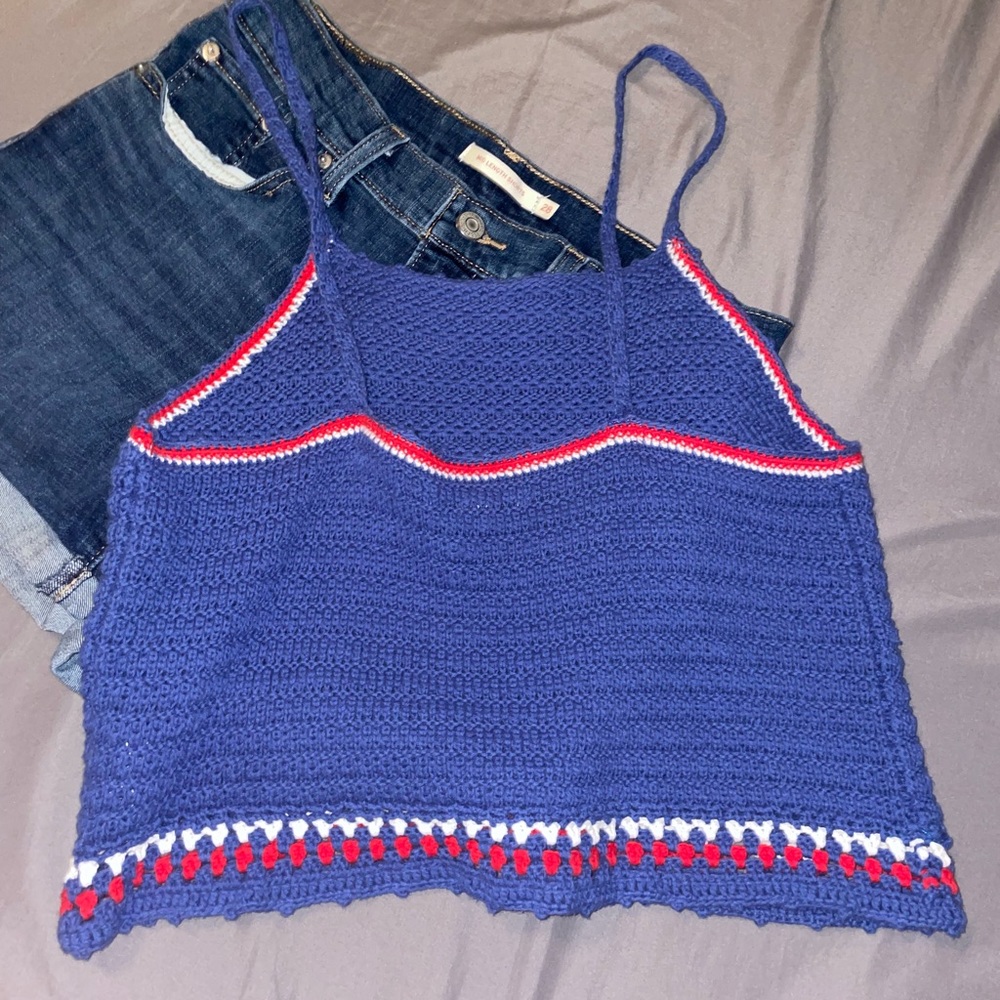 Women’s American Eagle Crop top